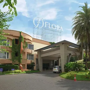 Hotell Flora Airport Hotel&convention Centre Kochi