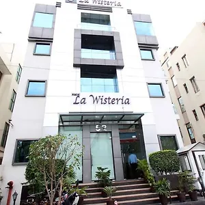 La Wisteria Hotel