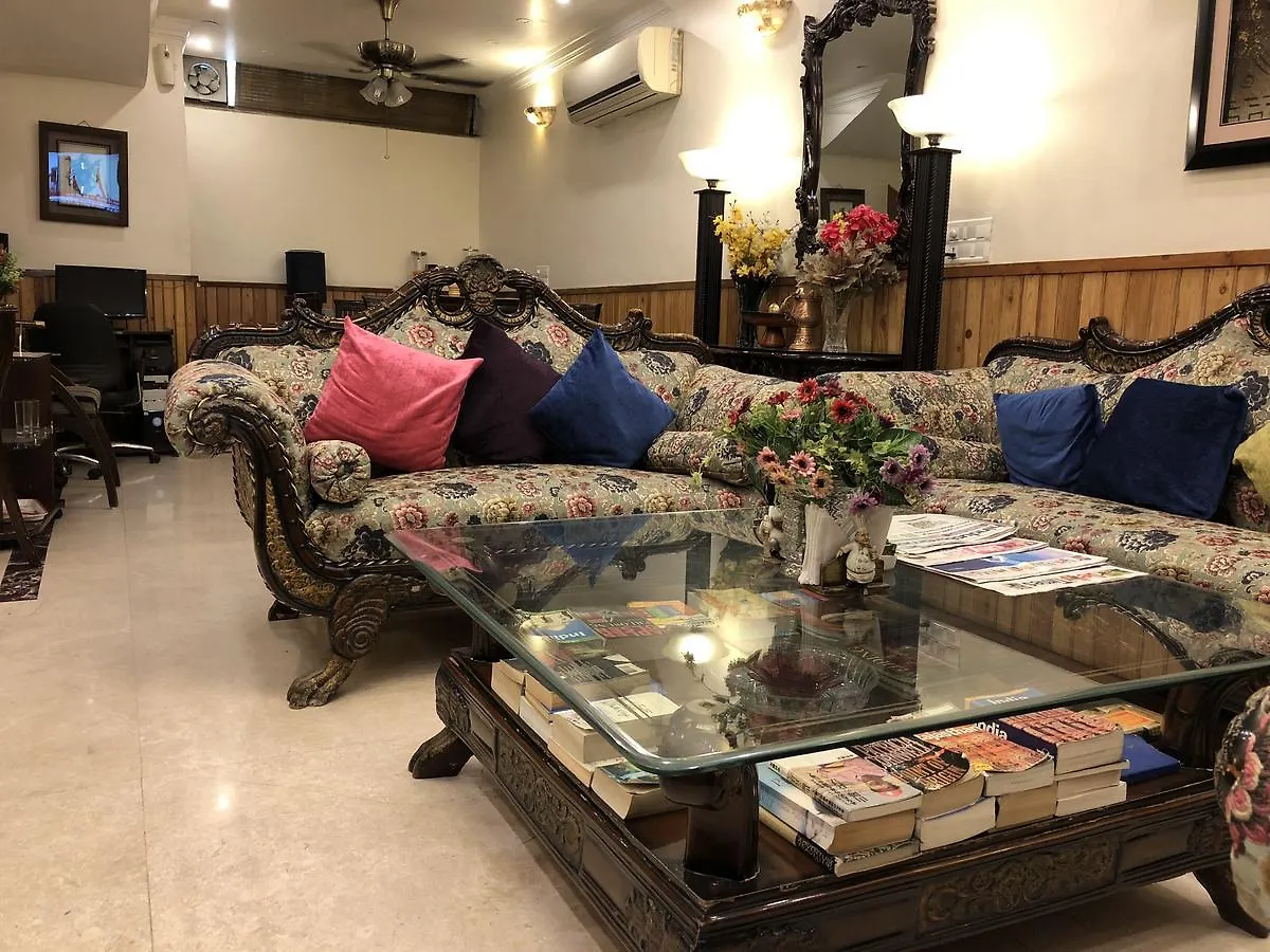 Wood Castle Hotel Delhi